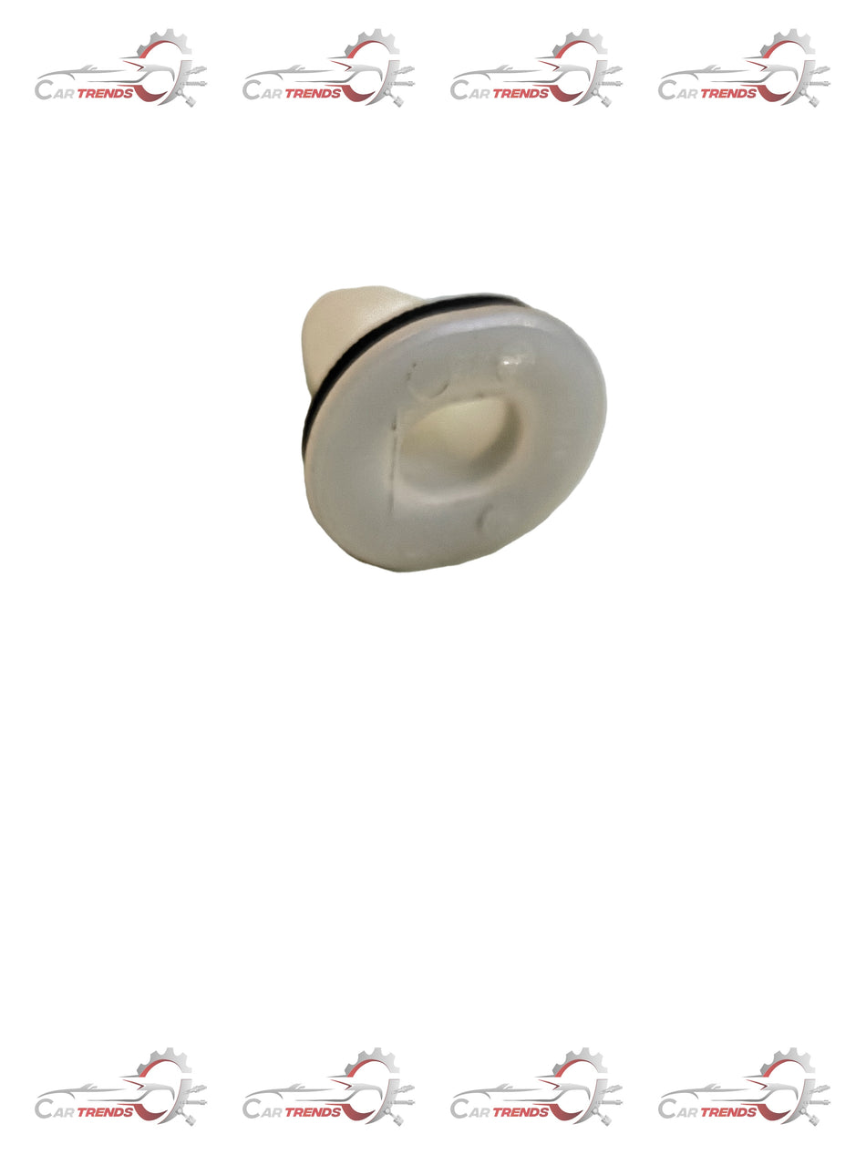 General Motors Aveo retainer J96260548, auto part image showing the retainer component for vehicle maintenance.