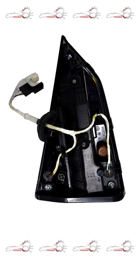 VOLKSWAGEN Light | Universal | #5JN945307B 5JN945307B - Back view