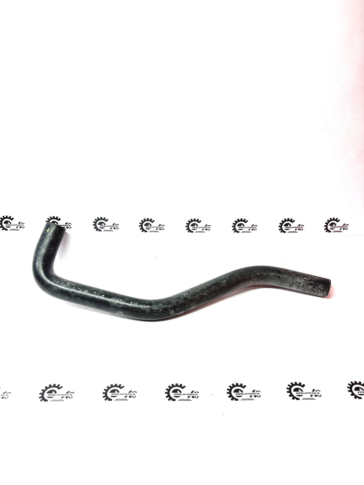 GENERAL MOTORS HOSE VENTILATOR CYL HD COVER TAVERA T97597324 T97597324 - Back view