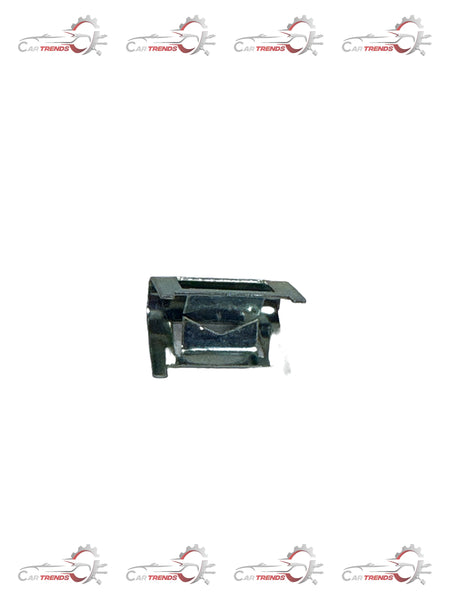 GENERAL MOTORS CLIP BUTTON N16 OPTRA PETROL J94530664 J94530664 - Back view