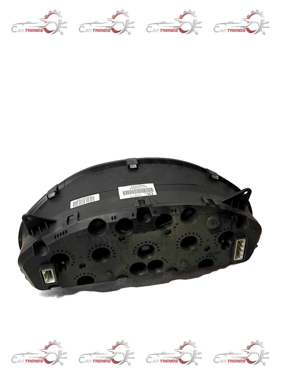 GENERAL MOTORS CLUSTER A INST AVEO J96652458 J96652458 - Back view