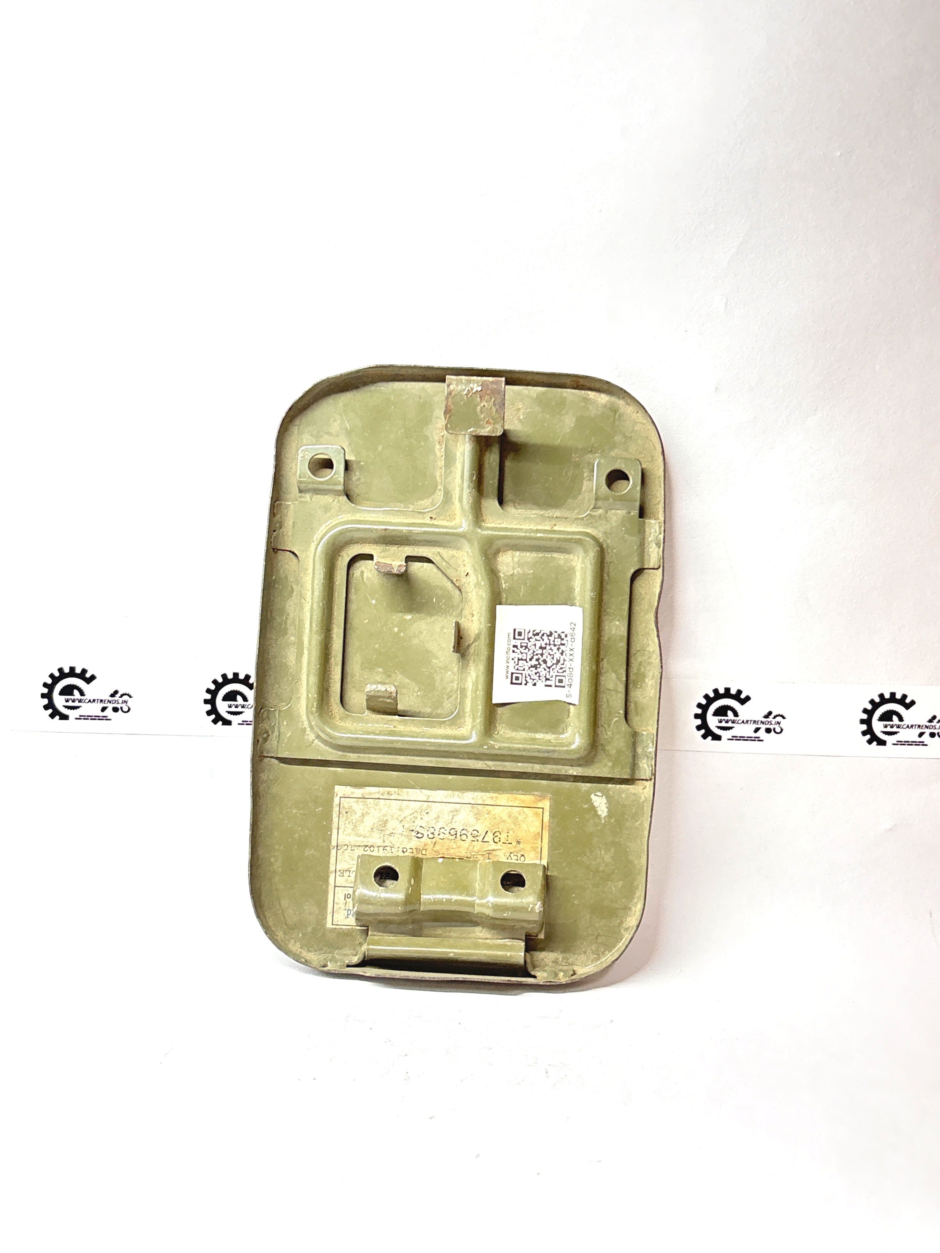 GENERAL MOTORS DOOR ASM FUEL FILLER TAVERA T97596988 T97596988 - Back view