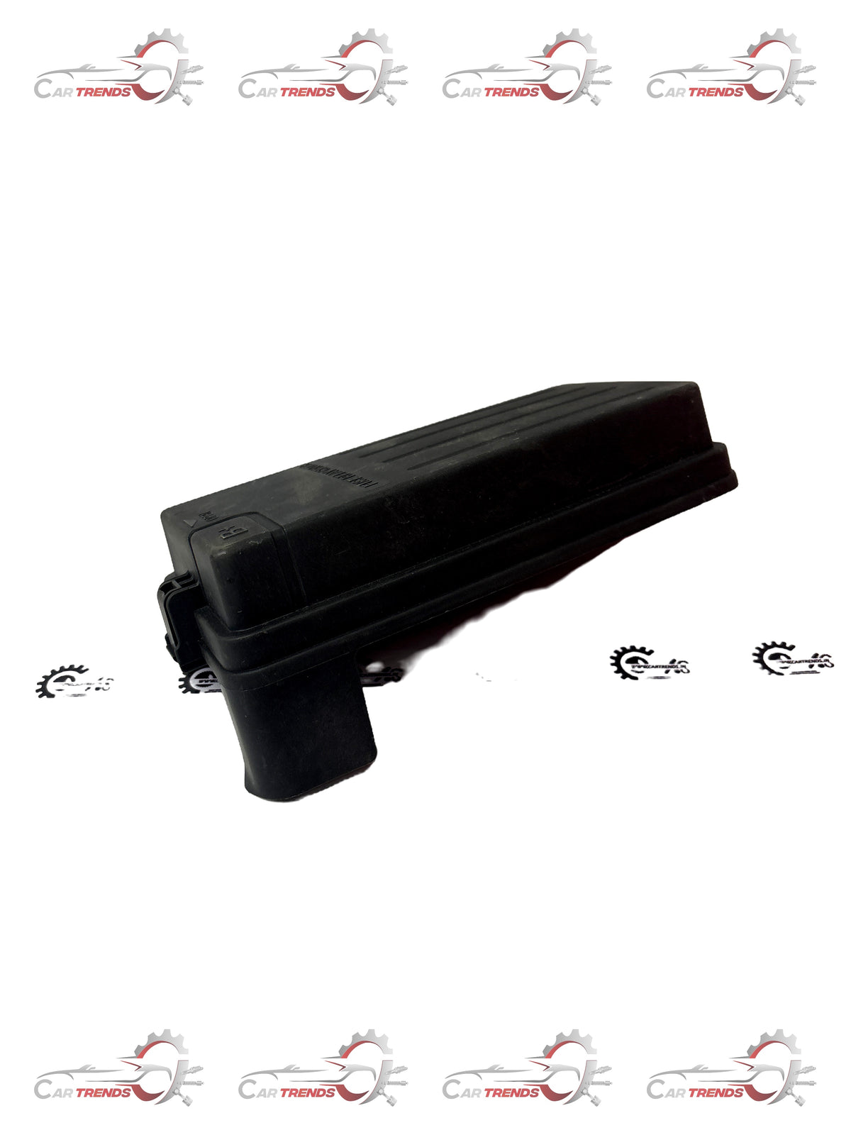GENERAL MOTORS COVER JUNCTION BOX UPPER OPTRA PETROL J96551399 J96551399 - Back view