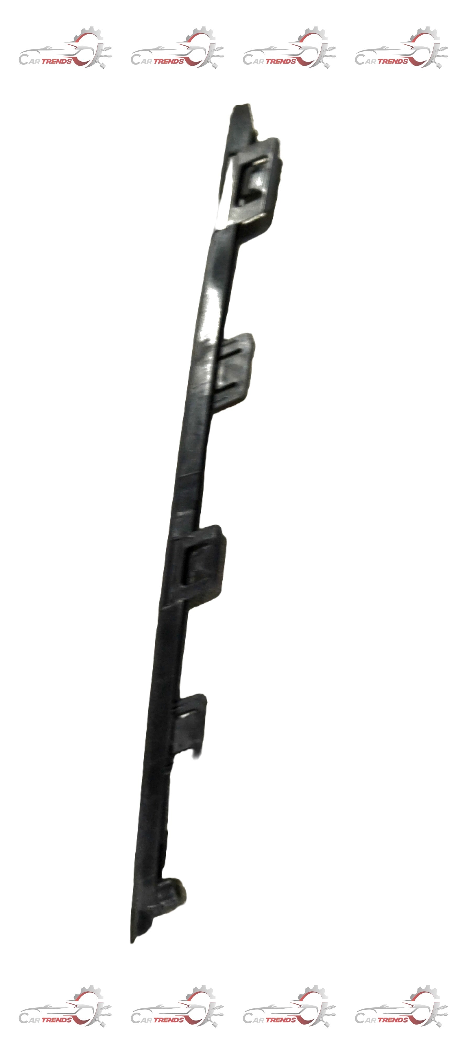 HONDA GARN R.FR LWR GRILLE SIDE 71114T5AJ50 71114T5AJ50 - Back view