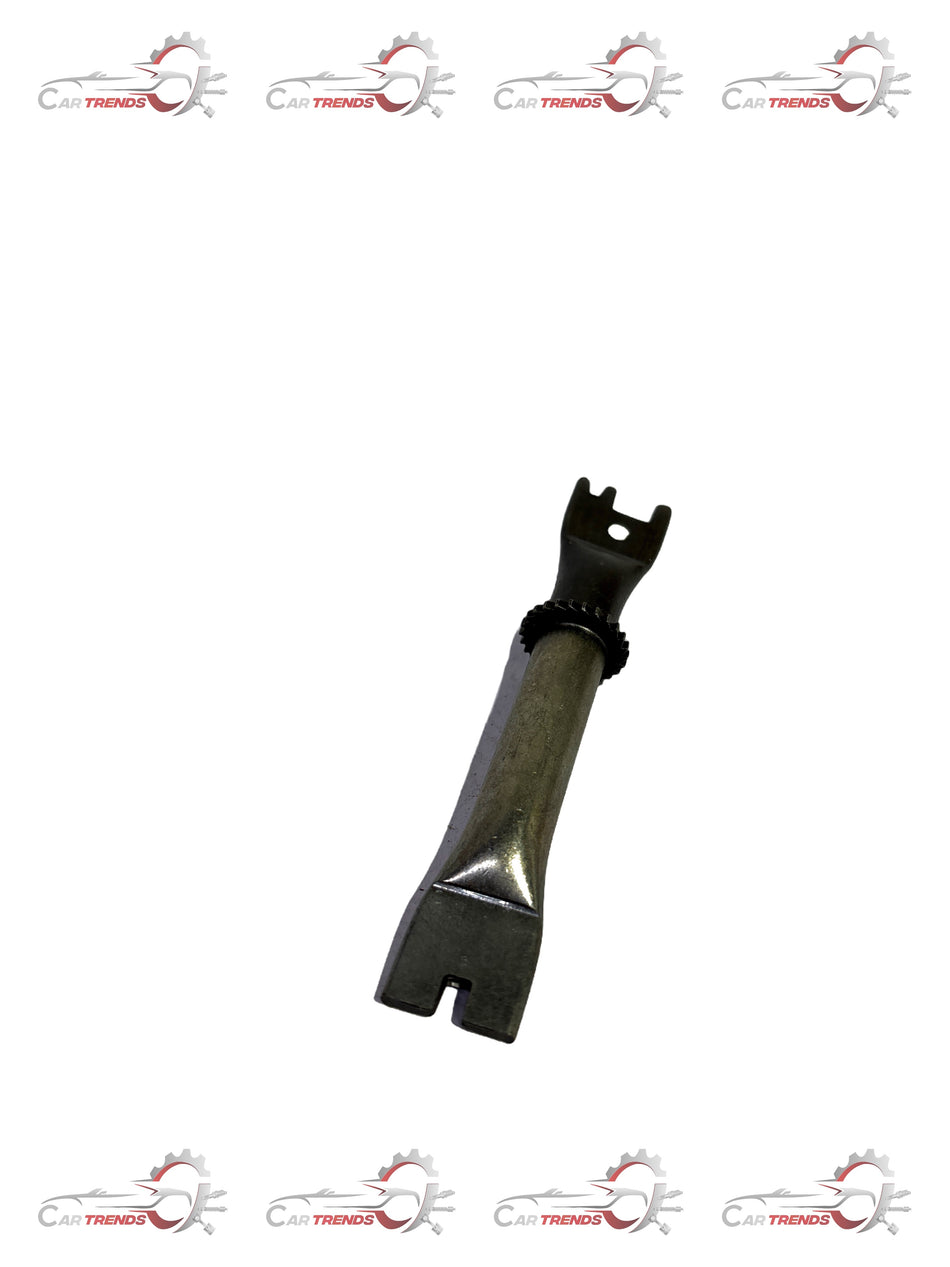 CarTrends PUSH ROD ADJUSTER TAVERA T97596133 T97596133 - Back view