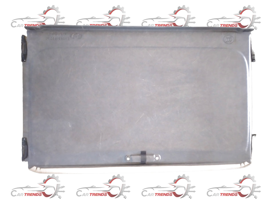 CarTrends Hyundai sunroof sunshade, spare parts, close-up of the black fabric sunshade for vehicle roof opening.
