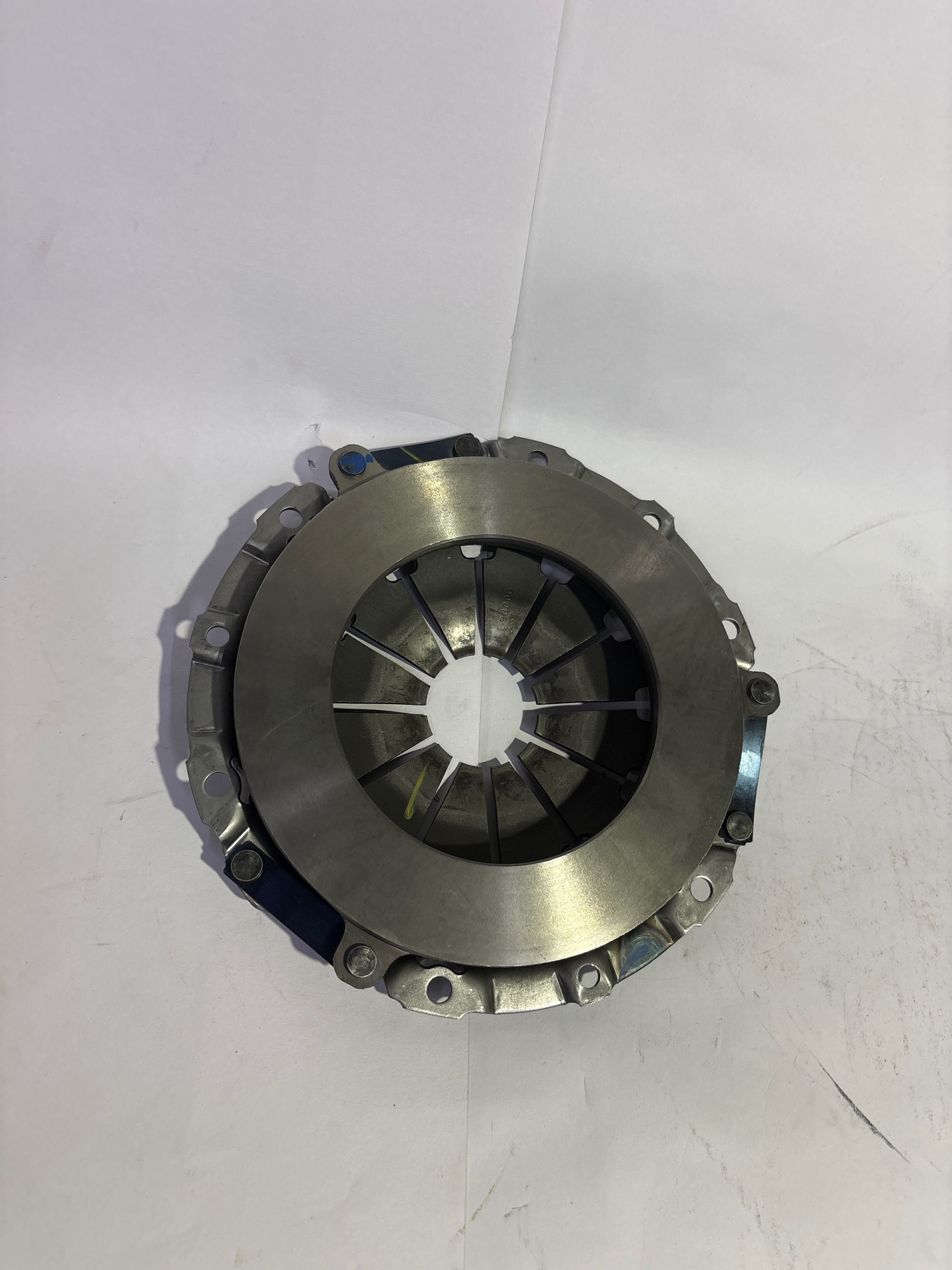 MARUTI SUZUKI 22100m72r00-pressure-plate-ciaz 22100M72R00 - Back view