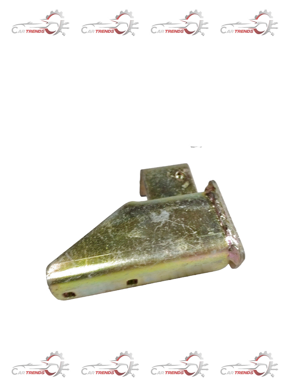CarTrends Oil Pipe Bracket  Tavera         T97595264 T97595264 - Back view