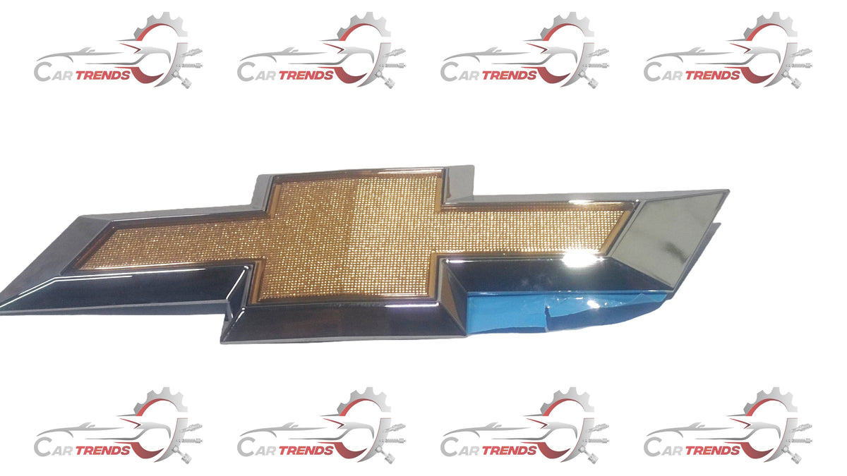 GENERAL MOTORS Emblem Assembly Rear Compartment Lid | Chevrolet Sail HB | #J9048300 J9048300 - Left view