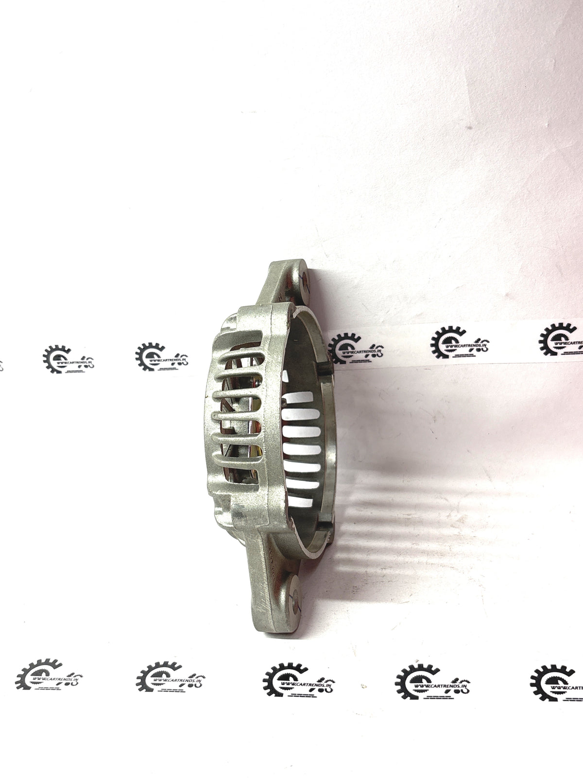 DE BRACKET ASY J28296810 - Left view