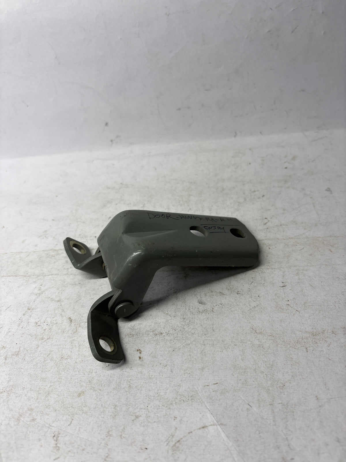 GENERAL MOTORS HINGE ASM FRT S D UPR ENJOY J23973780 J23973780 - Left view