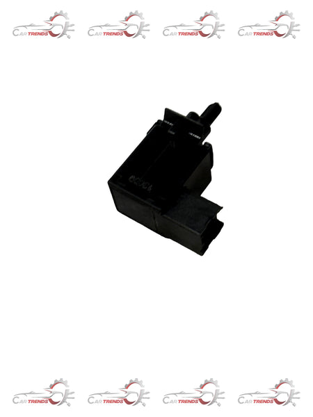 CarTrends J96628564  Clutch Pedal Switch Optra J96628564 - Left view