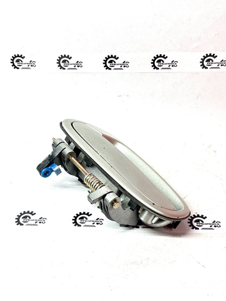 CarTrends Outer Handle Optra Rear Left         J96548152 J96548152 - Left view
