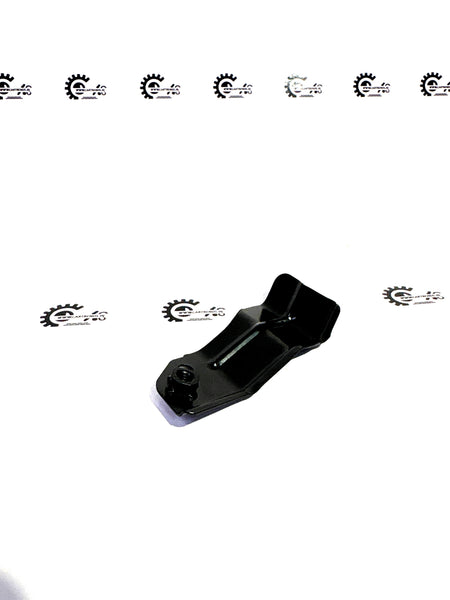HONDA BRKT B R.FENDER 60641TRYM00ZZ 60641TRYM00ZZ - Left view