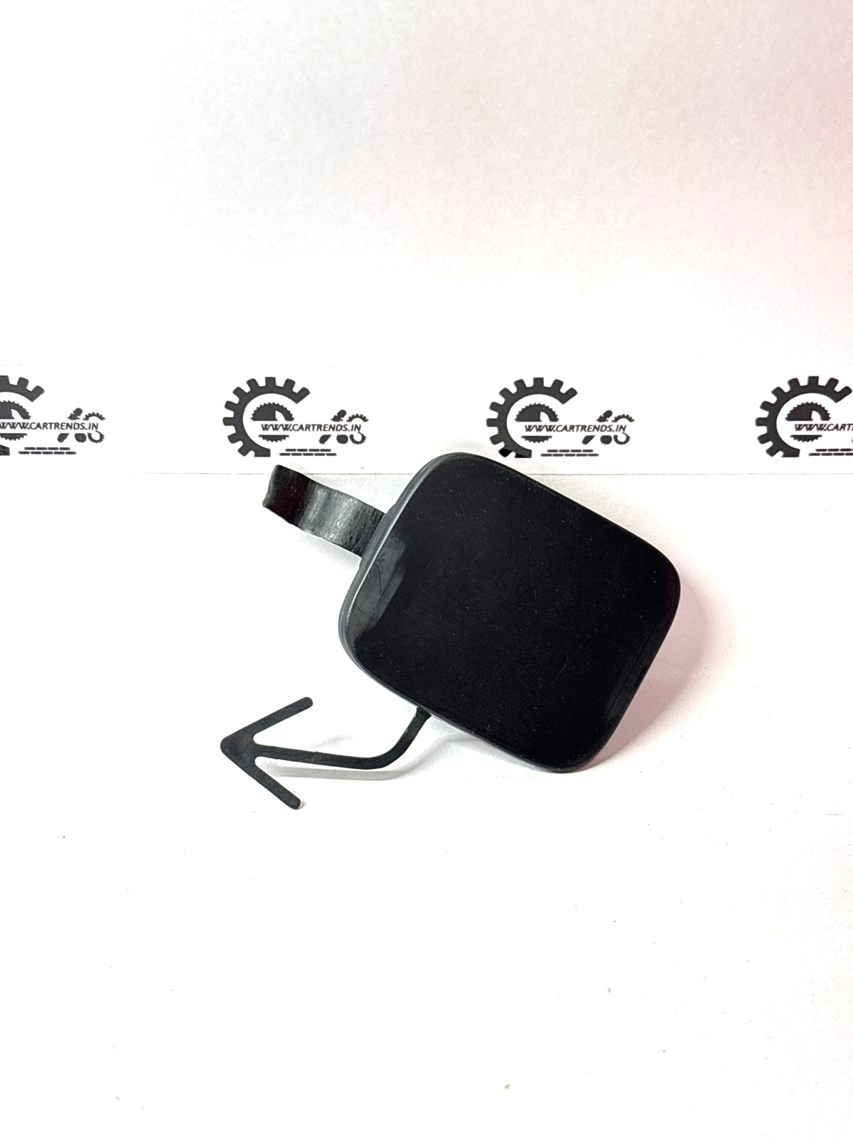 HONDA COVER.FR TOWING HOOK 7110631XK00ZC 7110631XK00ZC - Left view