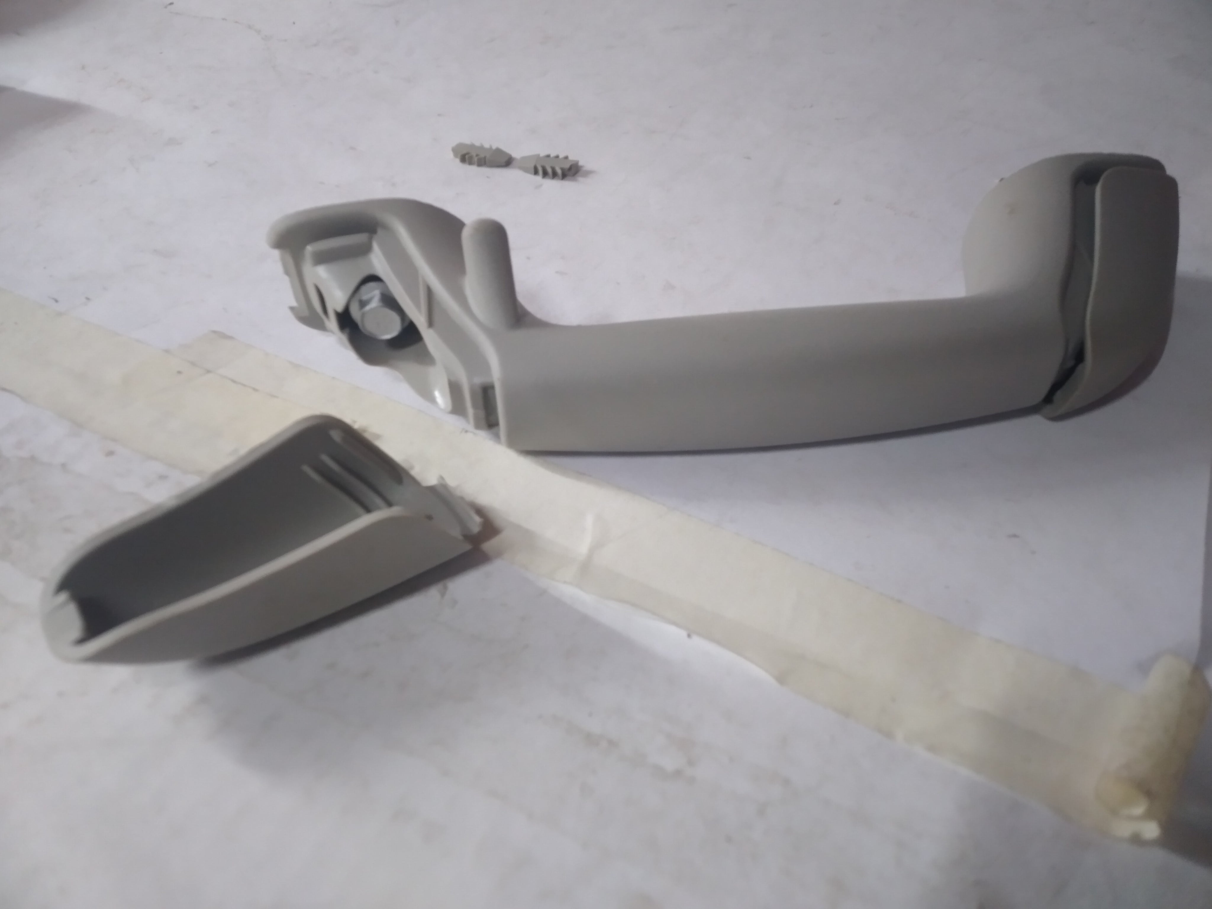 GENERAL MOTORS HANDLE ASM R RL RR ASST LH BEAT J96909004 J96909004 - Left view