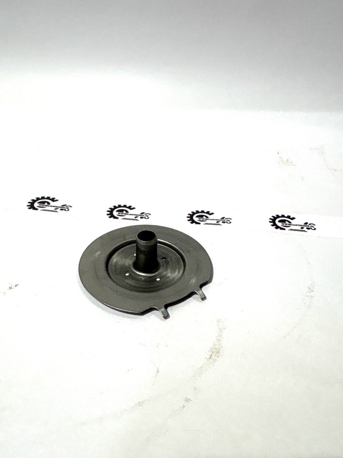 HONDA PLATE.OIL GUIDE C 21103R68000 21103R68000 - Left view