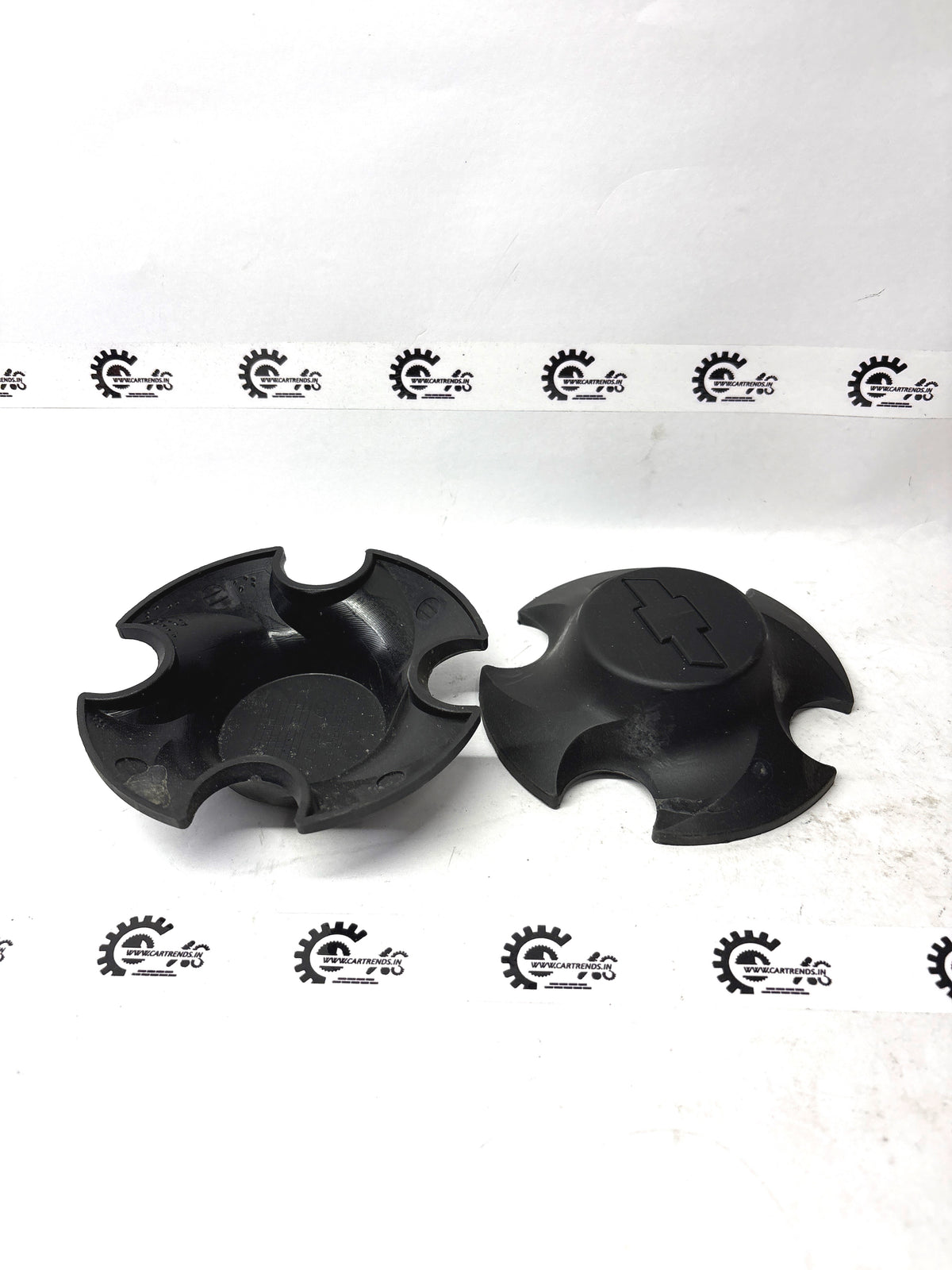 GENERAL MOTORS J96452291  Wheel Cap Aveo Centre J96452291 - Left view