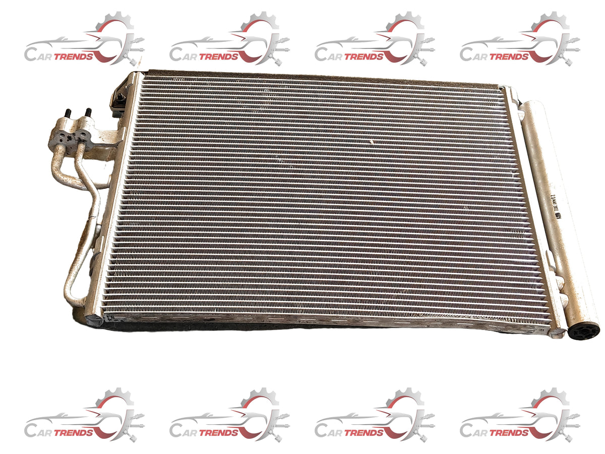 HYUNDAI 976064N100 976064N100 - Left view
