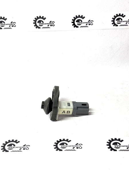 LOCAL 96540848 96540848 96540848 - Left view