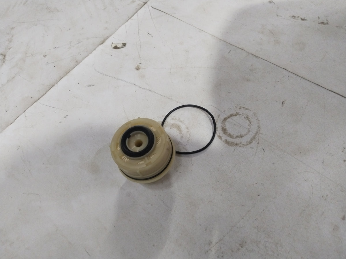 TOYOTA Fuel FILTER  Innova Diesel   233900L041 233900L041 - Left view