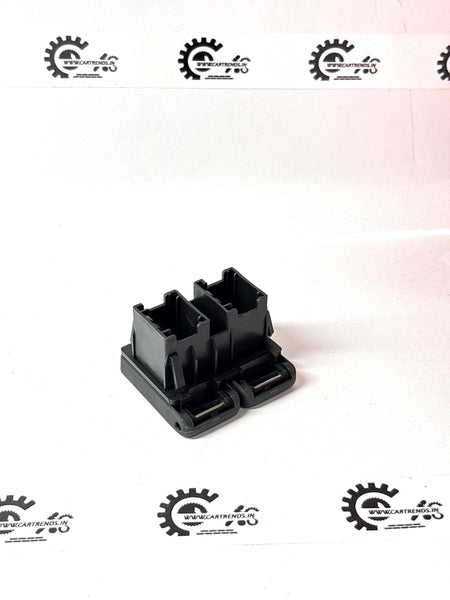 HONDA HOLDER ASSY.2USB 39115T5AA01 39115T5AA01 - Left view