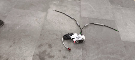 MAHINDRA ASSY LATCH RR DOOR LH ELECTRICAL UV/BOLERO 0114DAG01891N 0114DAG01891N - Left view