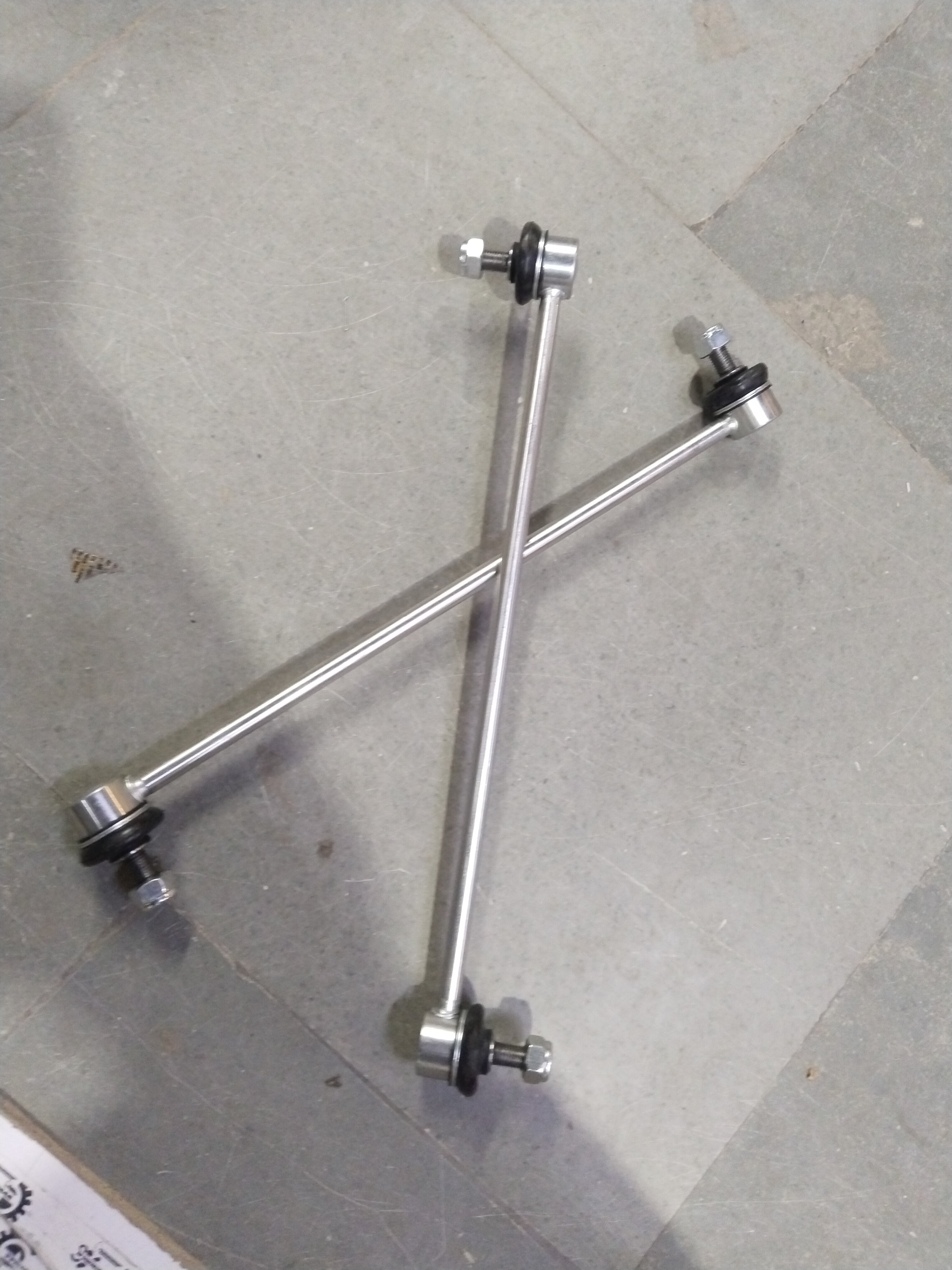 AUTOKOI Fr. Stabilizer Link Assy - Set KMSF1050 KMSF1050 - Left view