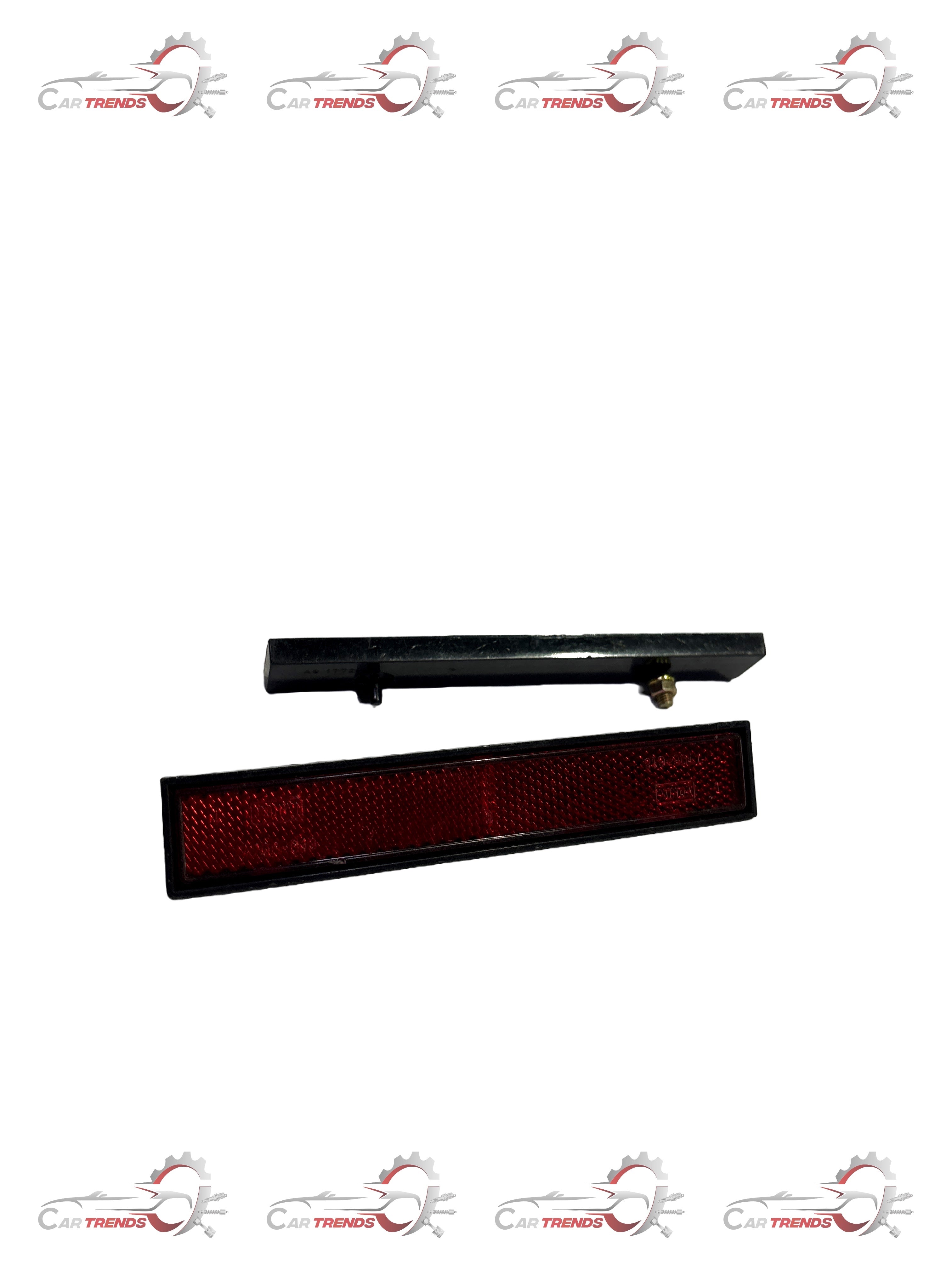 CarTrends Reflector Tavera T97595917 T97595917 - Left view