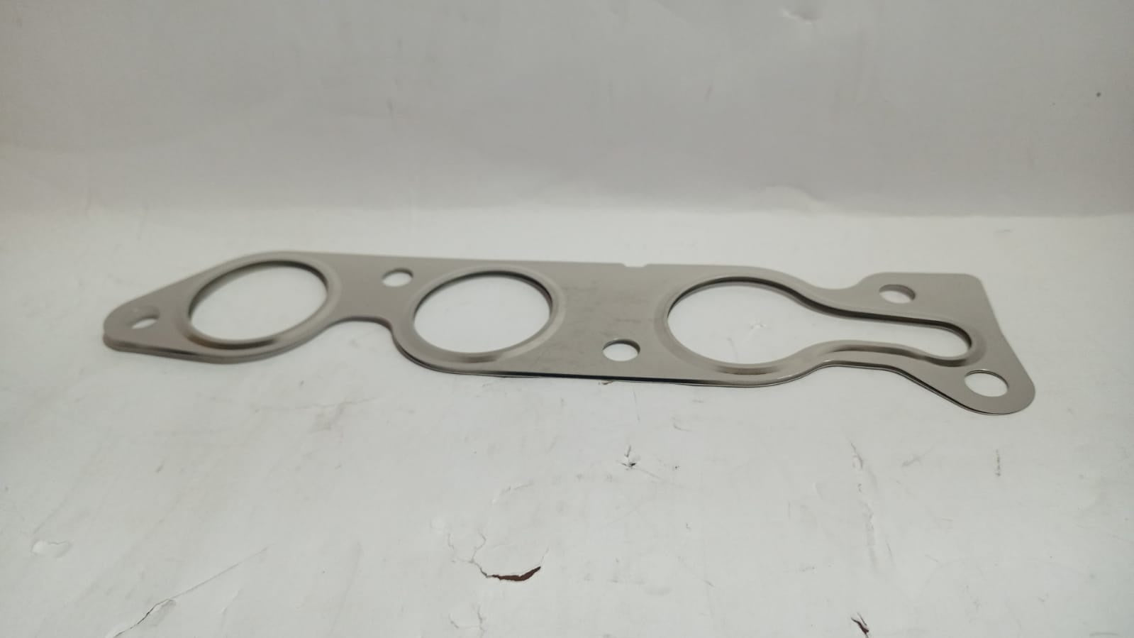 CarTrends GASKET EXHAUST A-STAR 14140M68K00 14140M68K00 - Left view