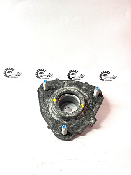 FORD 6N2Z3A197B - SHOCKER MOUNT FIGO 6N2Z3A197B - Left view