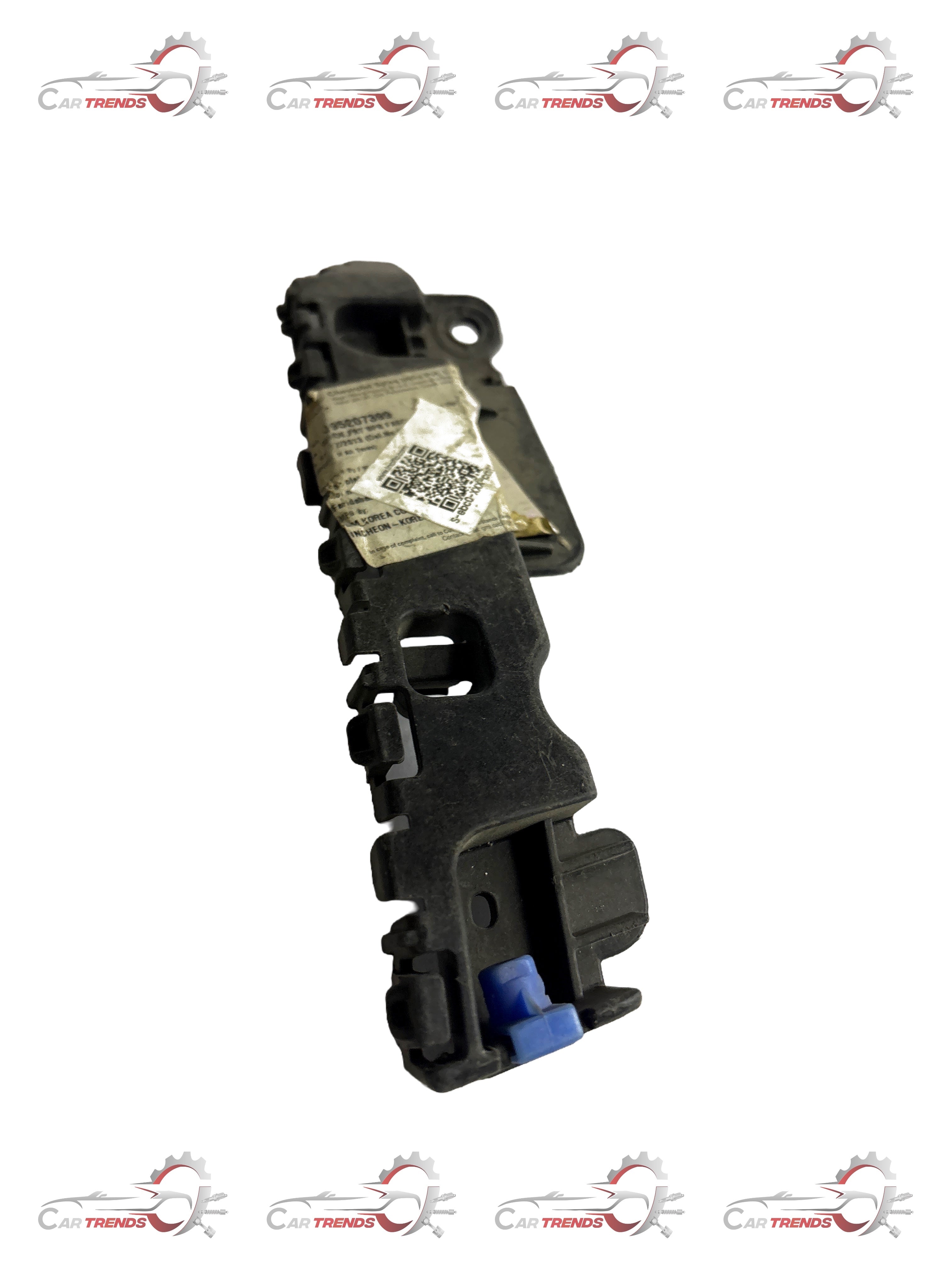 GENERAL MOTORS J95207399 - FRONT BUMPER BRACKET CRUZE J95207399 - Left view