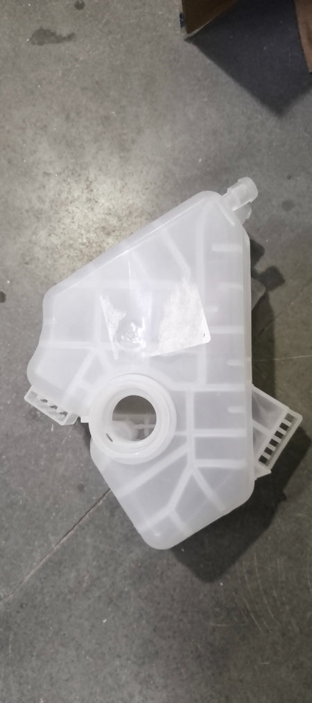 CarTrends radiator overflow tank assembly for Aspire petrol BE8Z8A080A, spare car parts, shown in the image.