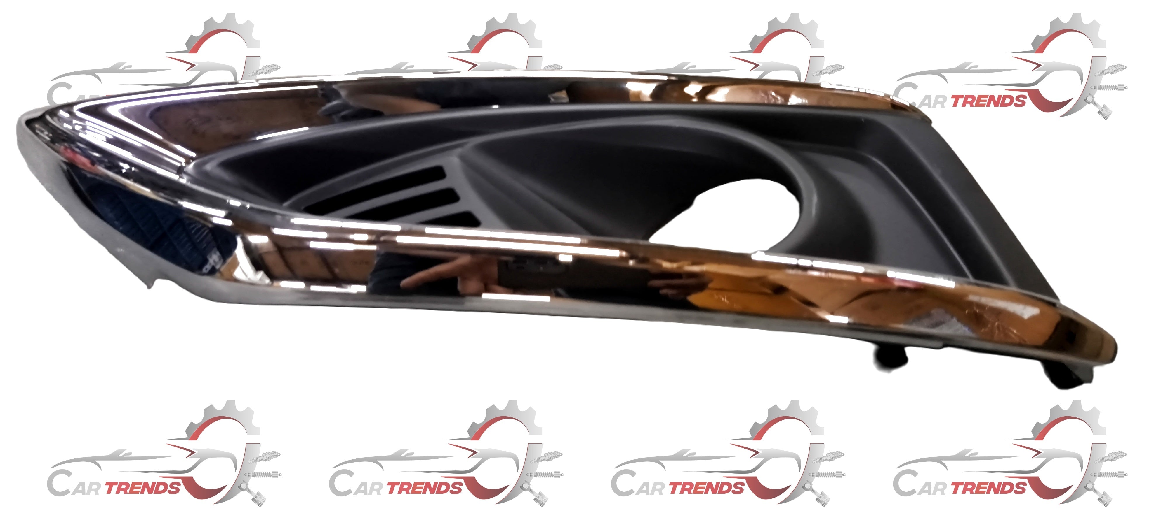 MARUTI SUZUKI BEZEL FRONT FOG LAMP L 71760M82R10C48 71760M82R10C48 - Left view