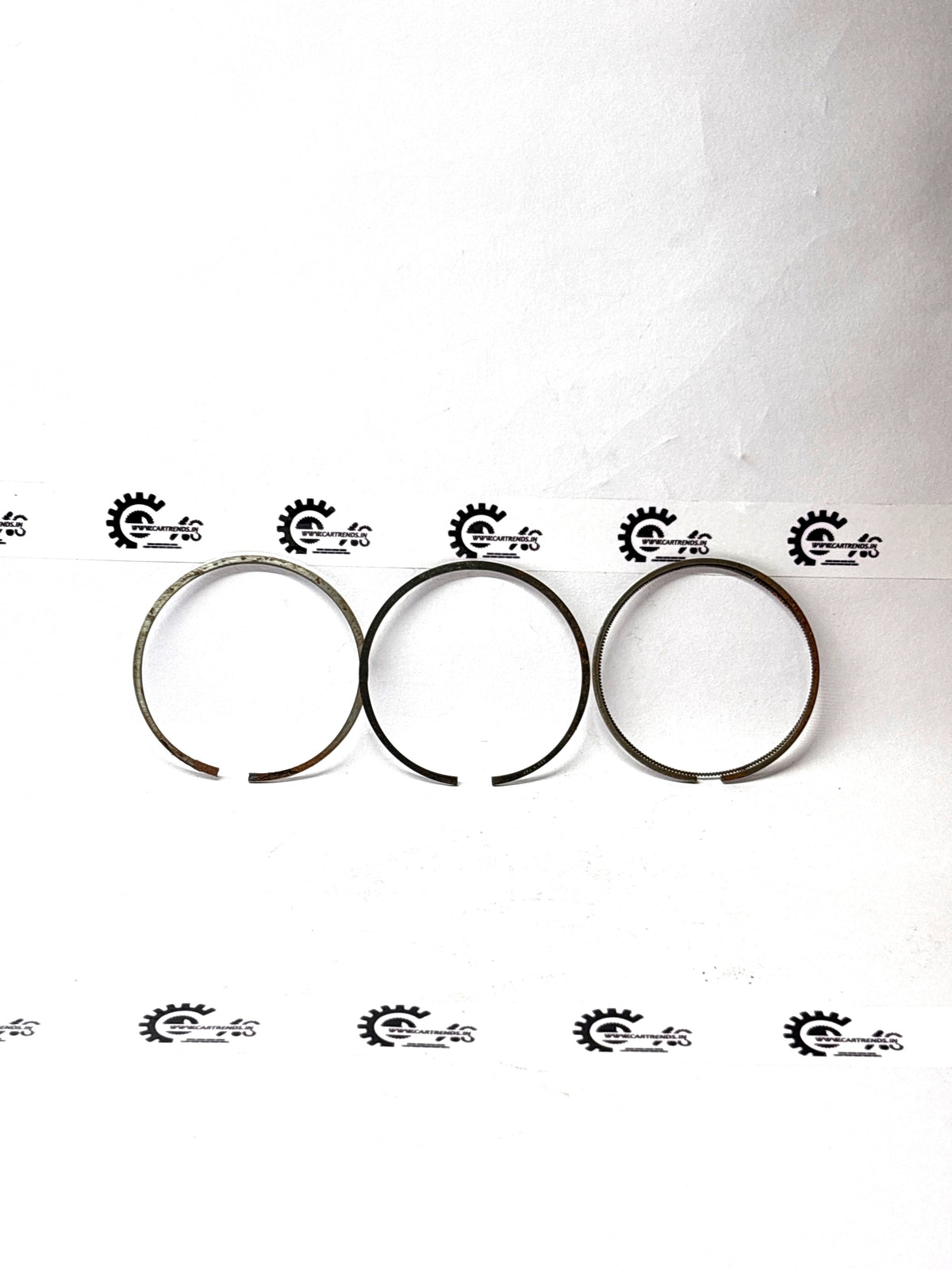 GENERAL MOTORS RING KIT PSTN BEAT J55581408 J55581408 - Left view