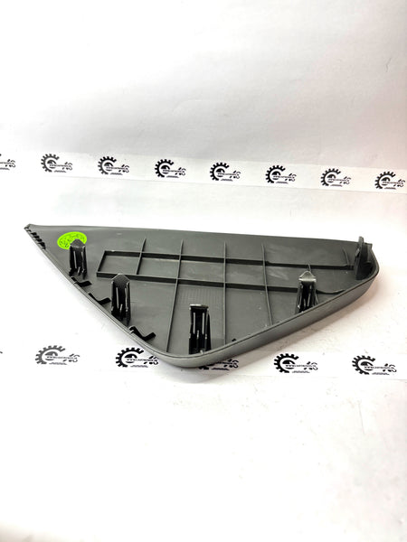 GENERAL MOTORS COVER I P OTR TR Undefined J96985587 J96985587 - Left view