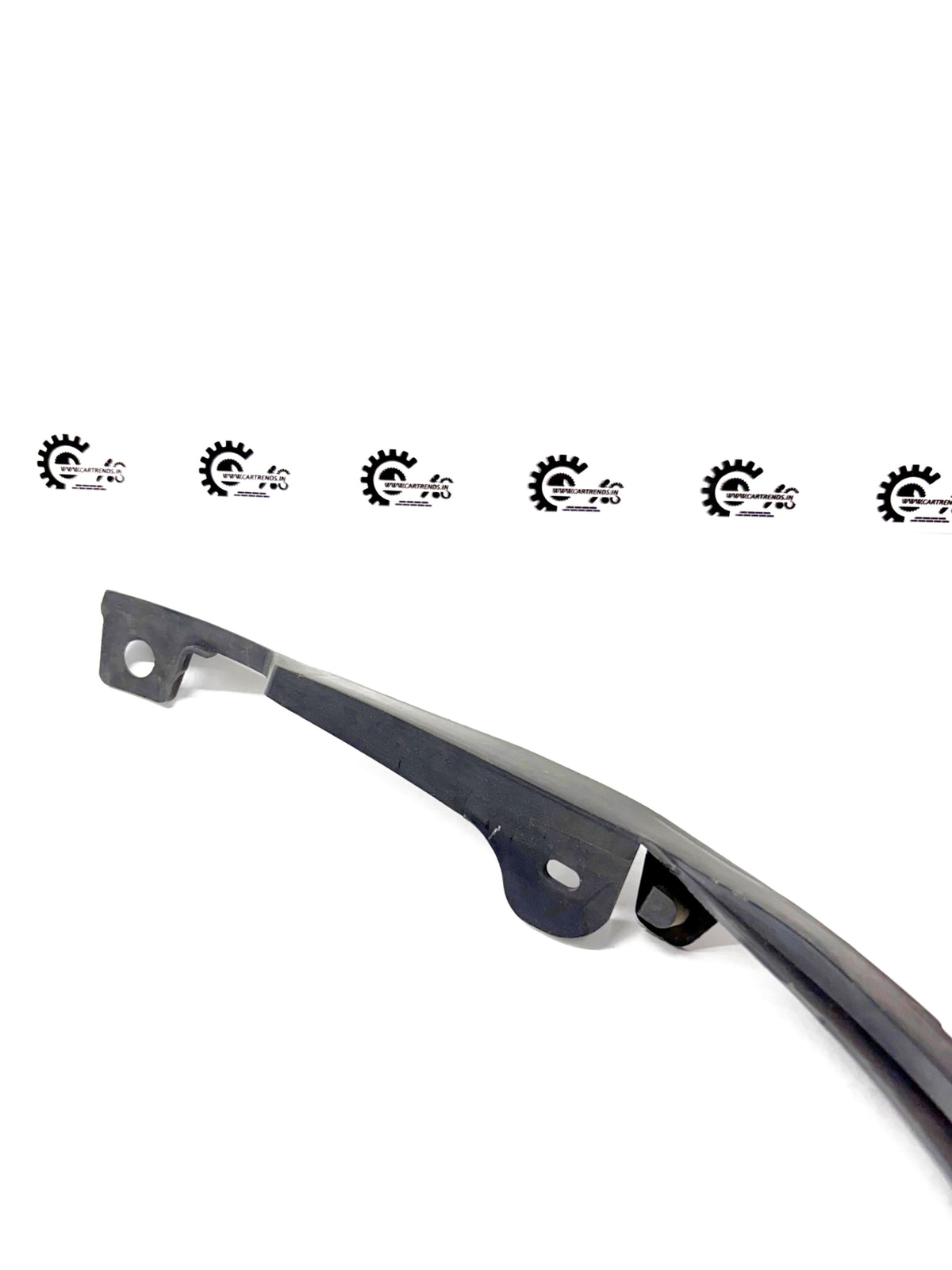 NISSAN Closing Shield | Renault | 638204984R 638204984R - Left view