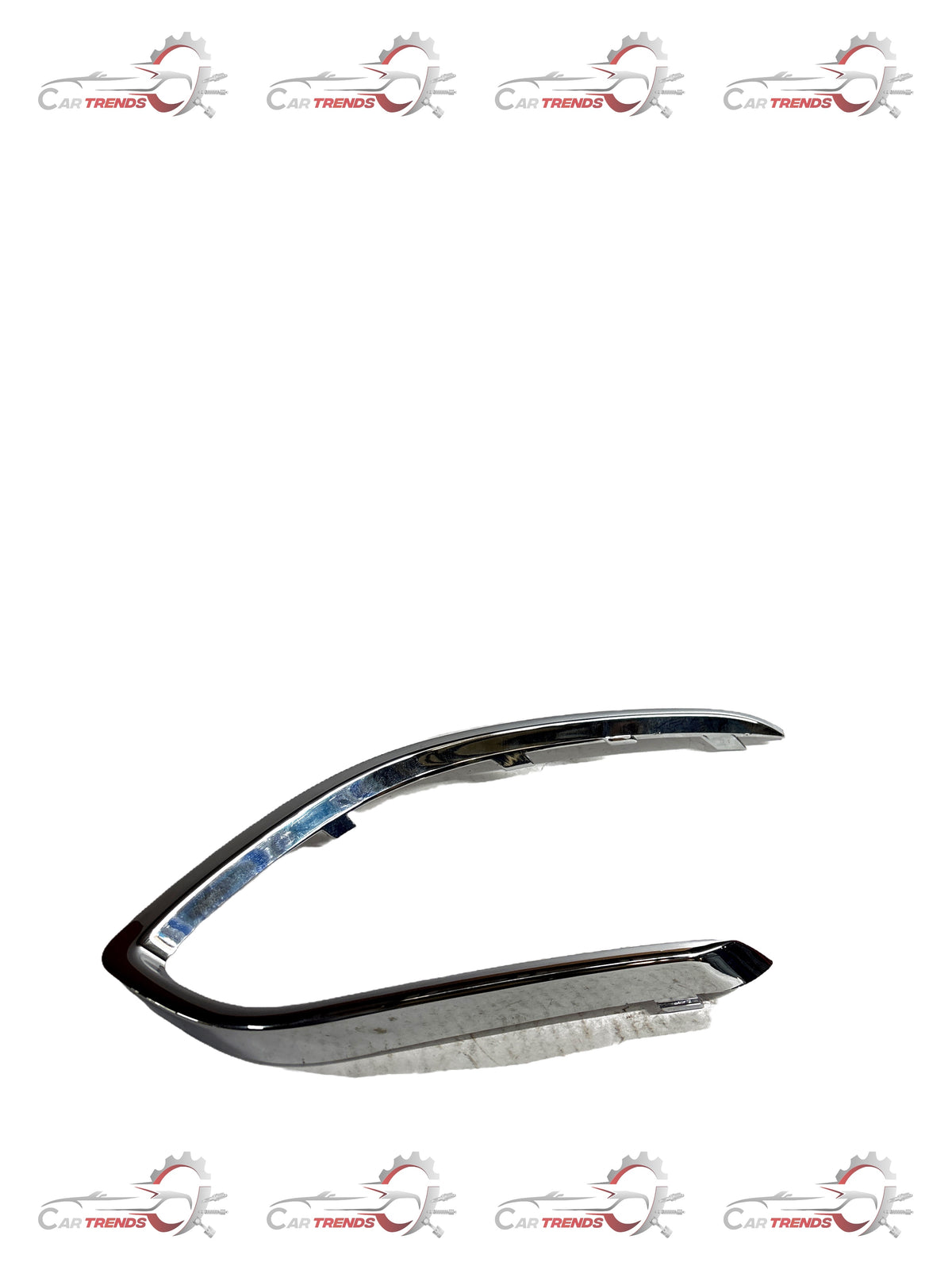 CarTrends J95080066  Fog Lamp Insert Chrome Beat Left Side J95080066 - Left view
