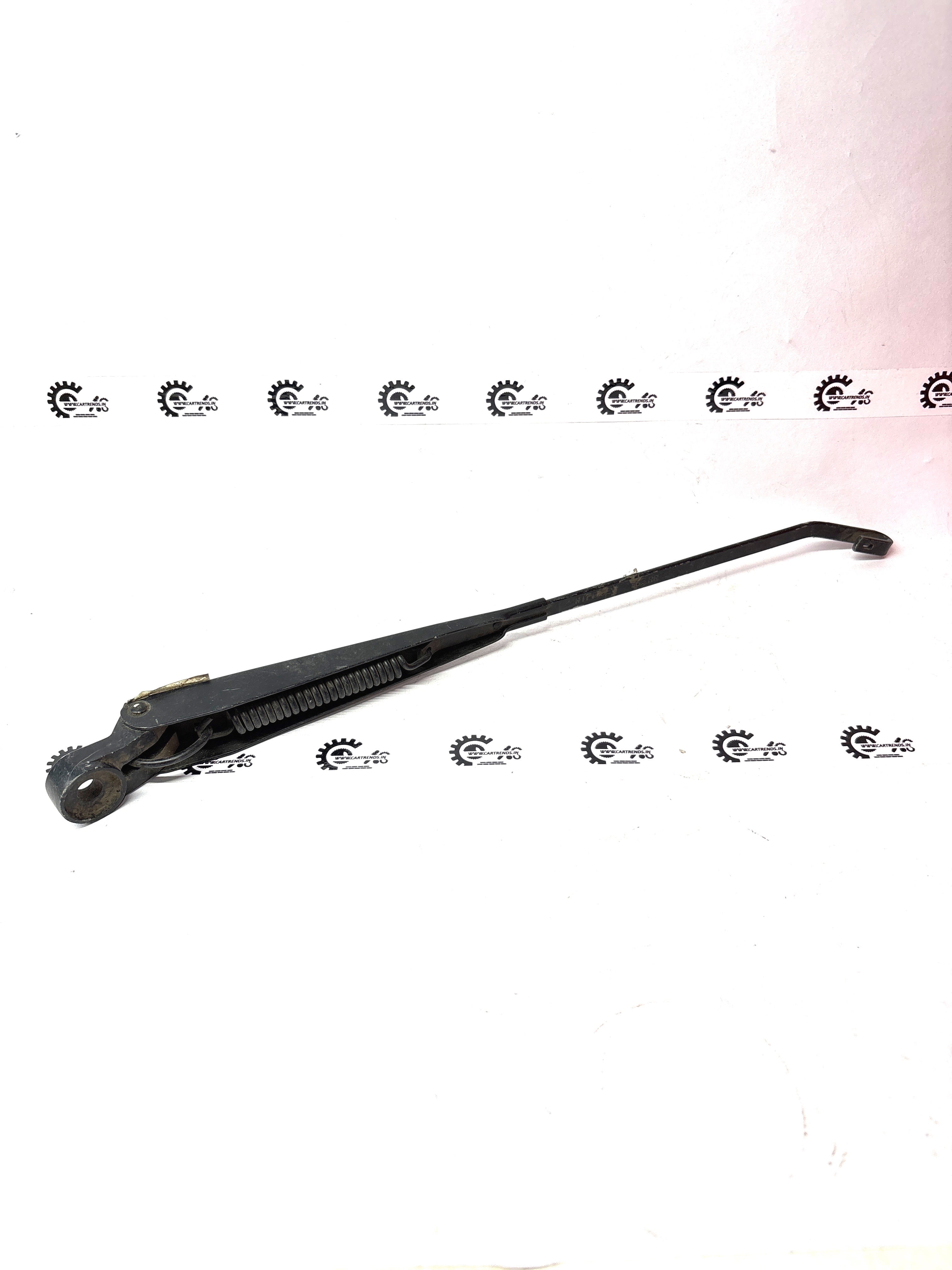 GENERAL MOTORS REAR WIPER TAVERA 1ST GEN T97595195 T97595195 - Left view