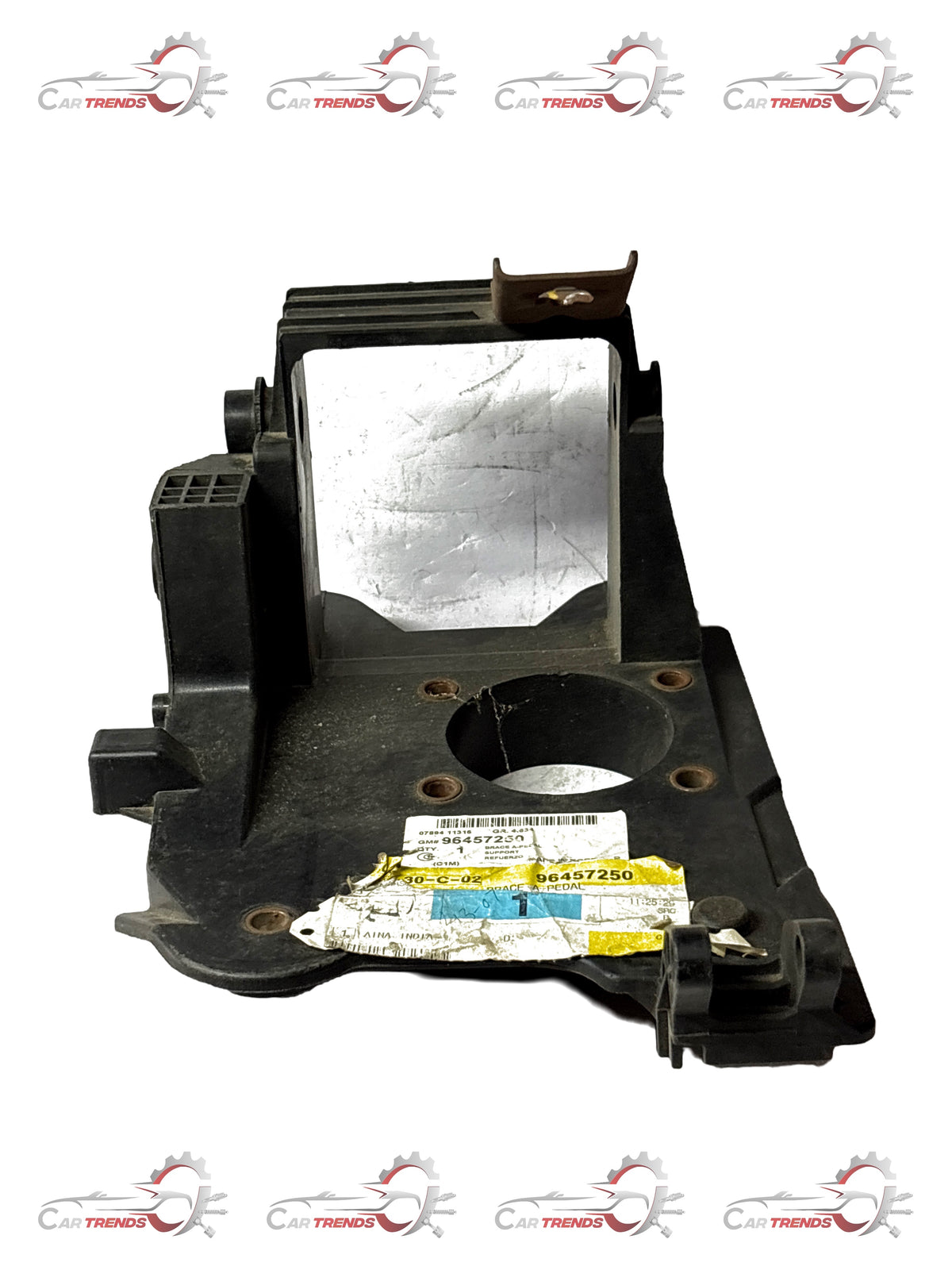 GENERAL MOTORS BRACE A PEDAL SPARK J96457250 J96457250 - Left view