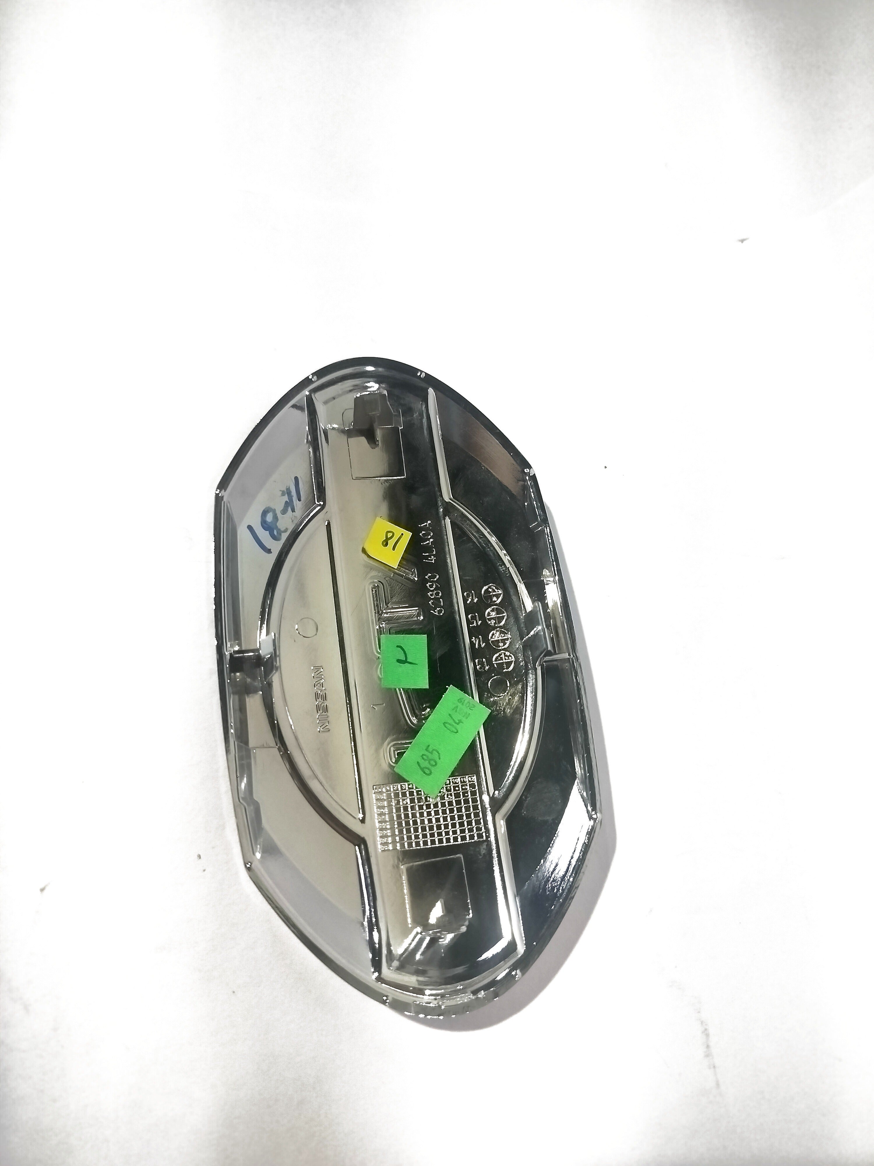 NISSAN Emblem | Datsun Go | Front | #628904LA0A 628904LA0A - Left view