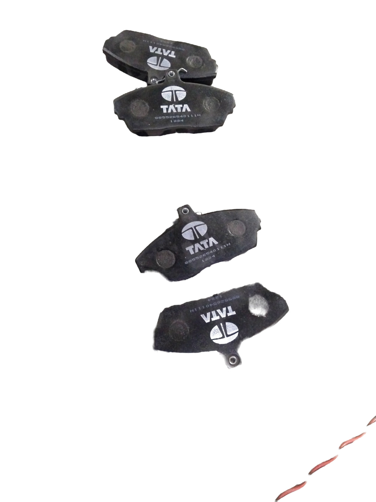 TATA BRAKE PAD g885526540111 g885526540111 - Left view