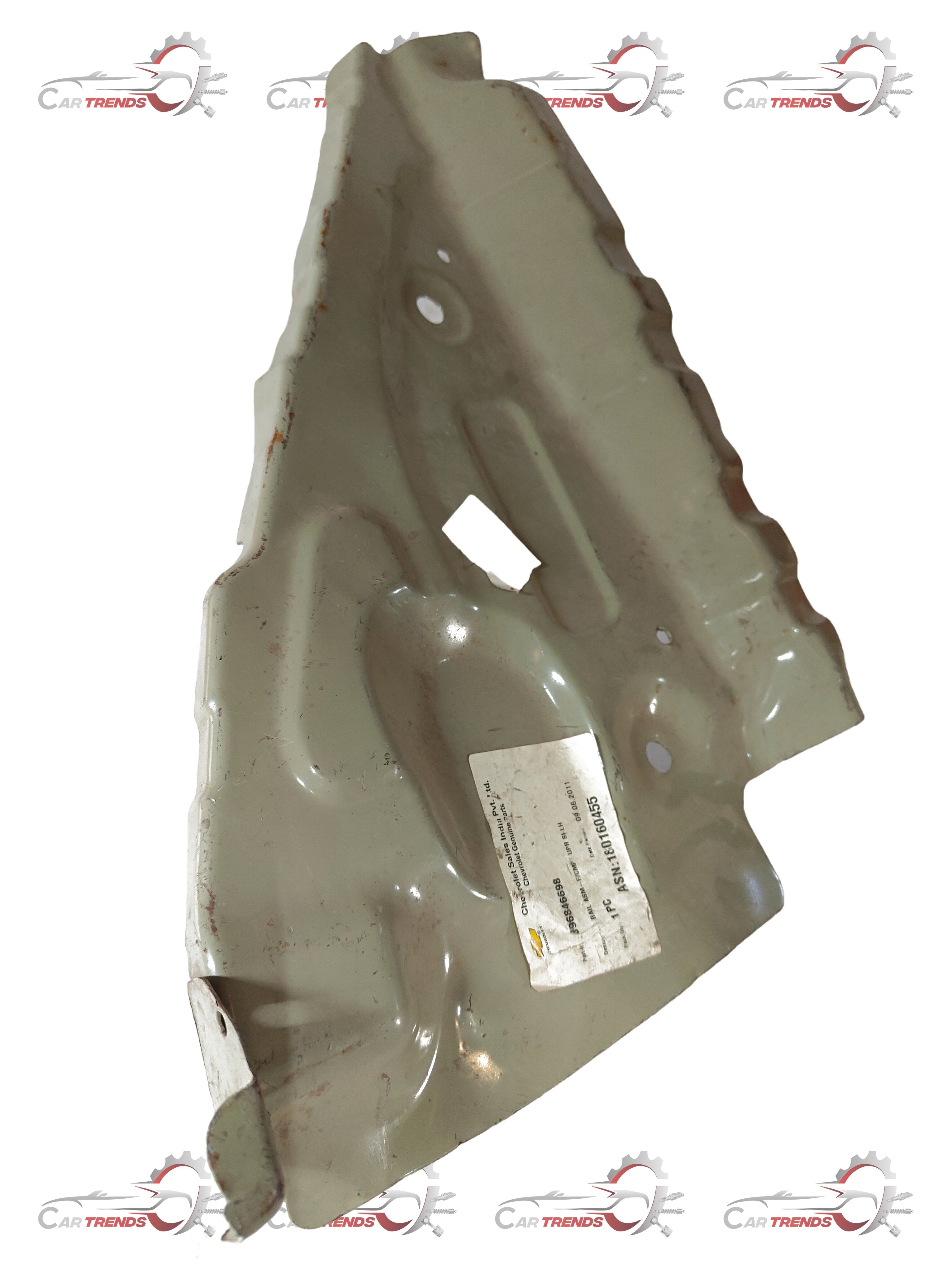 CarTrends J96846698   Rail Compartment Beat Left Side J96846698 - Left view
