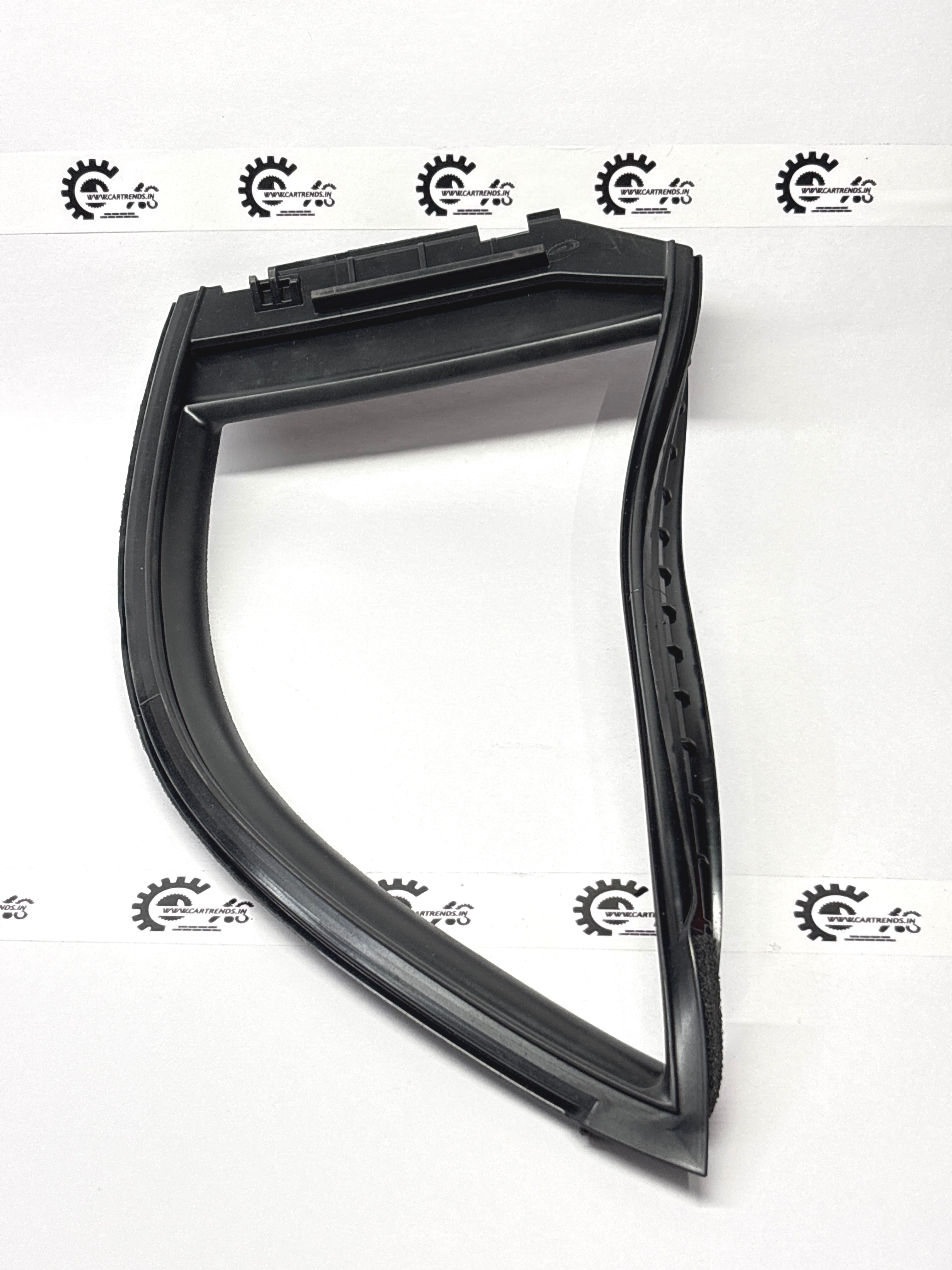 HONDA SEAL.L RR DOOR QT 73491T4TT01 73491T4TT01 - Left view