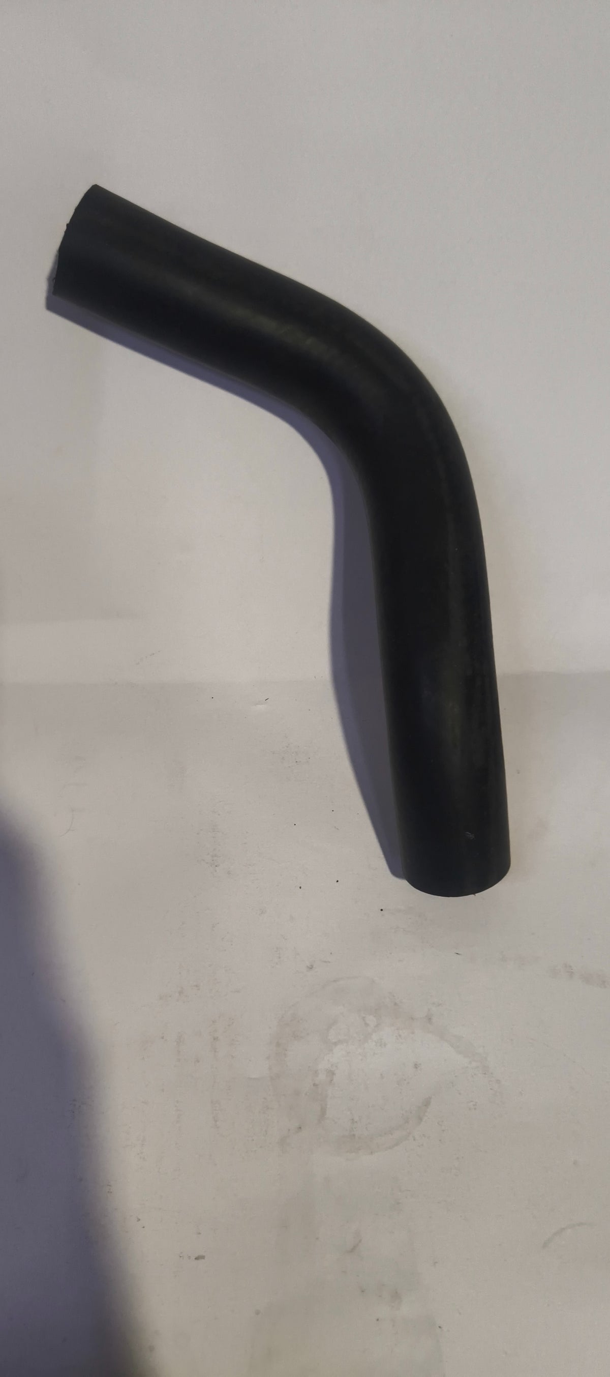 CarTrends RADIATOR UPPER HOSE I20 OLD MODEL  254111J100 254111J100 - Left view