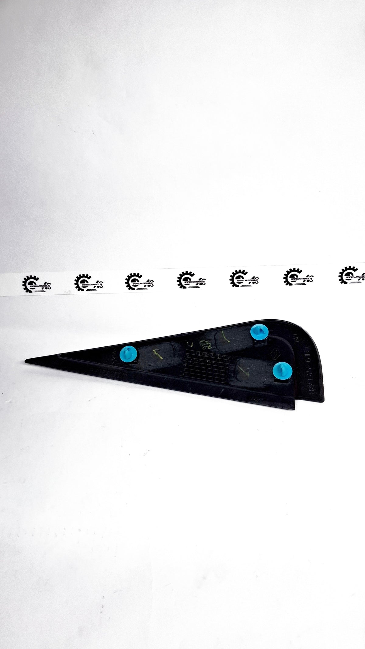 NISSAN Wishbone | Renault | RH/Rear | 822345563R 822345563R - Left view