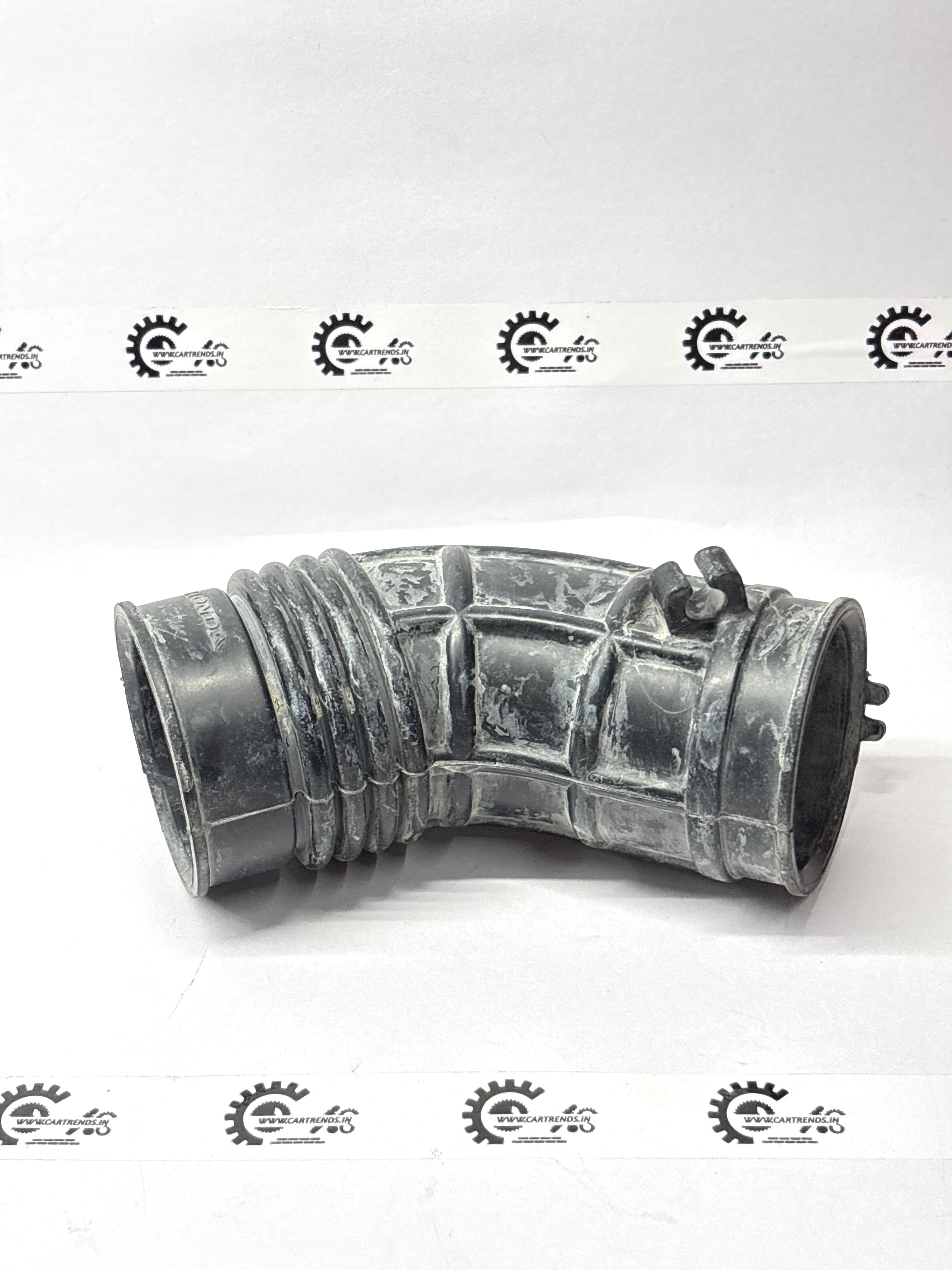 HONDA TUBE B.AIR INTAKE 1725250GE00 1725250GE00 - Left view