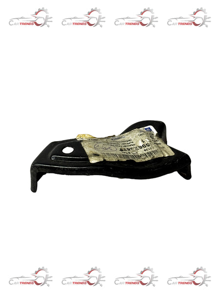 CarTrends J95967347  Fender Bracket Beat Lower Left Side J95967347 - Left view