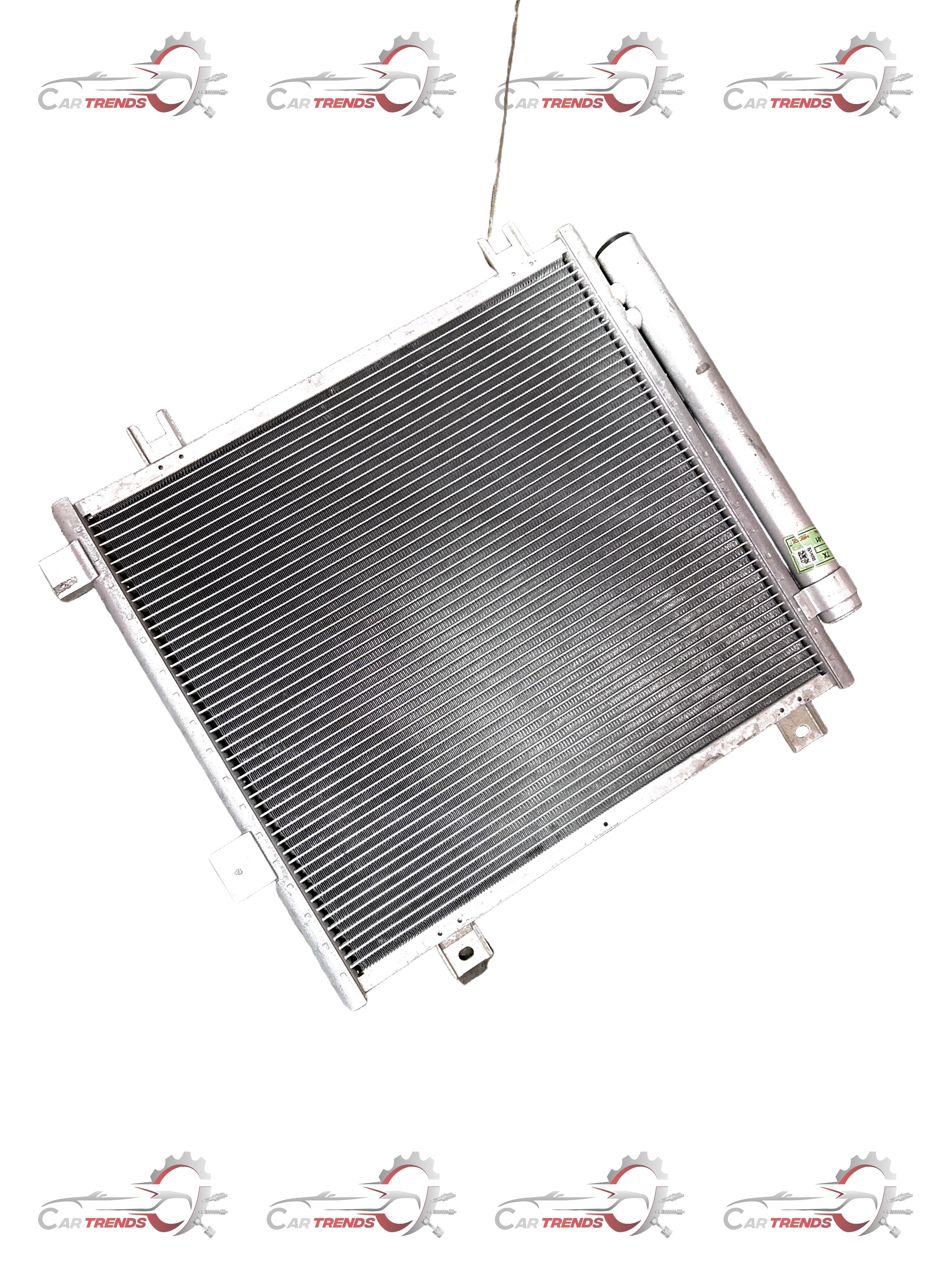 NISSAN CONDENSER .KWID  921008352R 921008352R - Left view