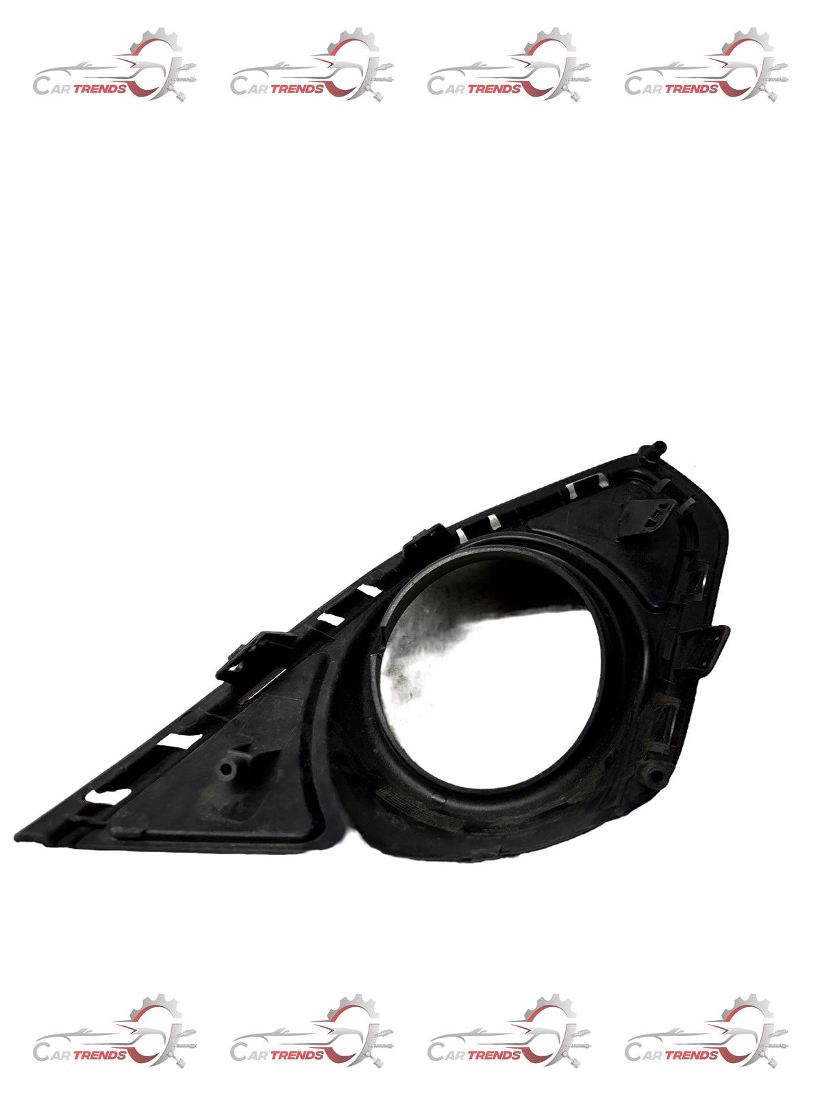 GENERAL MOTORS BEZEL FRT FOG LP BEAT J95214495 J95214495 - Left view